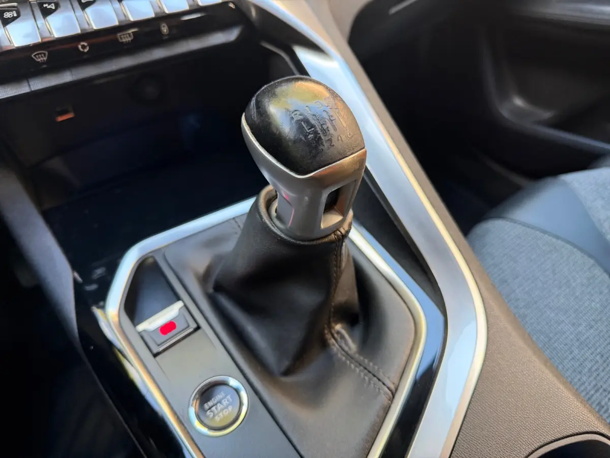 1.2 PureTech Allure- NAP 86dkm, Carplay, Android Auto, 360 Camera, Keyless, Sfeerverlichting