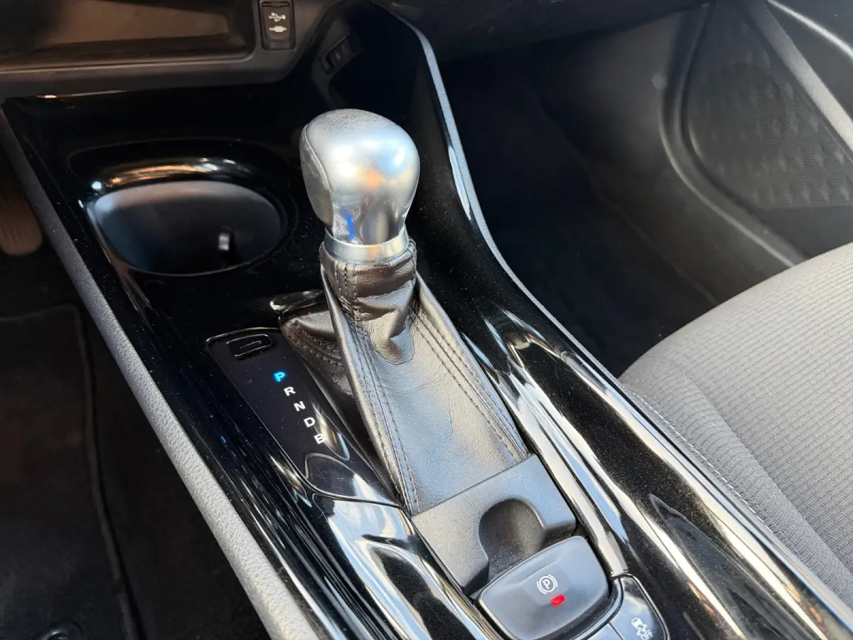 1.8 Hybrid Dynamic Aut- Camera, Navigatie, Stoelverwarming, Trekhaak, Privacy Glass