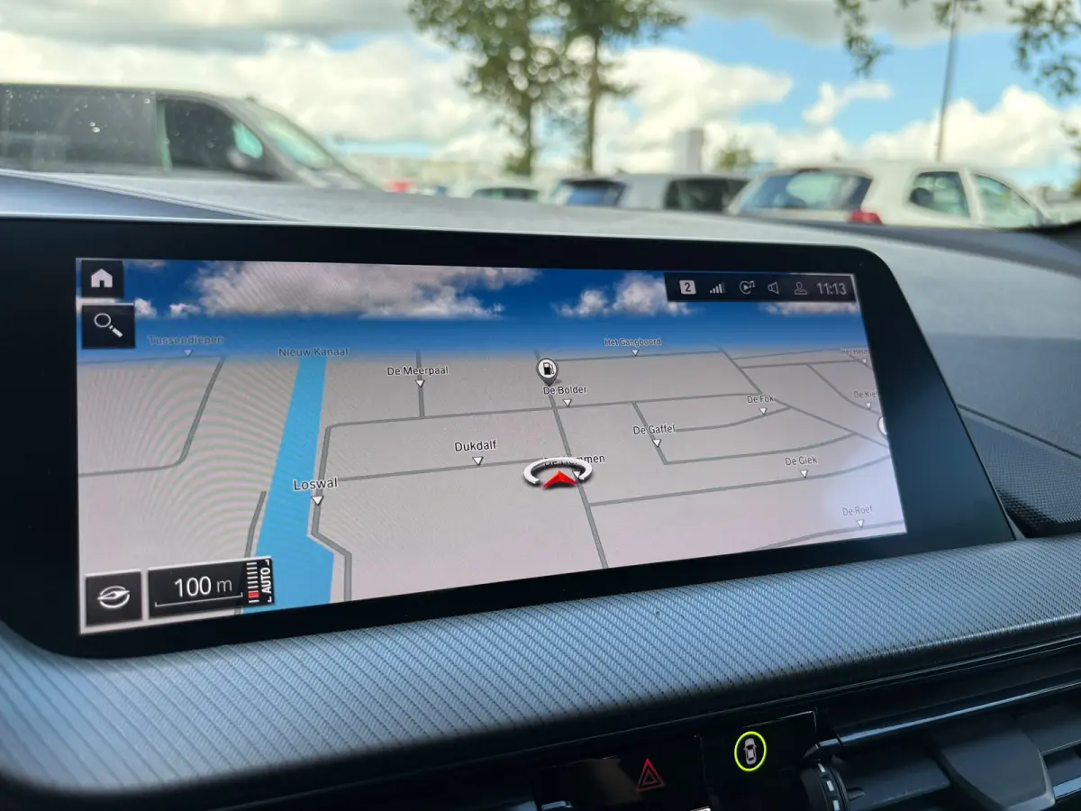 118d High Executive | M Pakket | Shadow Line | Apple Carplay | Achterruitrijcamera