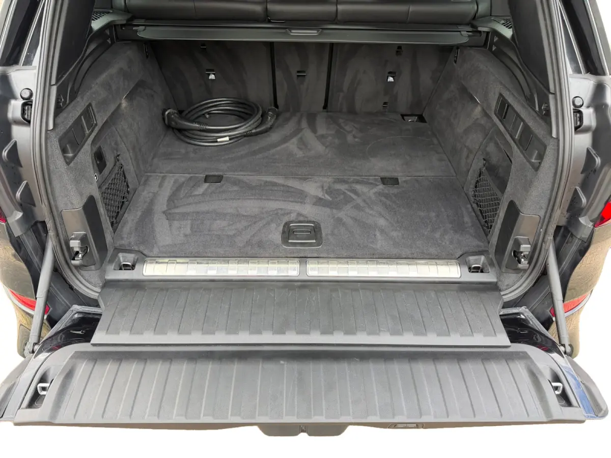 xDrive45e M Sport- Harman Kardon, Panoramadak, Memory, Individual Leder, 360 Camera