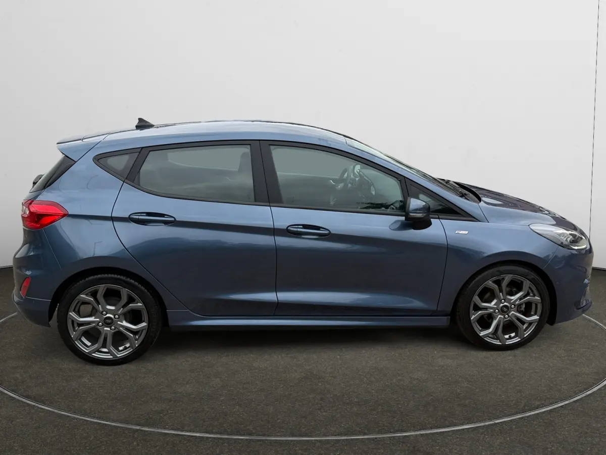 1.0 EcoBoost Hybrid ST-Line Carplay, Android Auto, Stuur/Stoelverwarming, Led, Camera, Park Assist