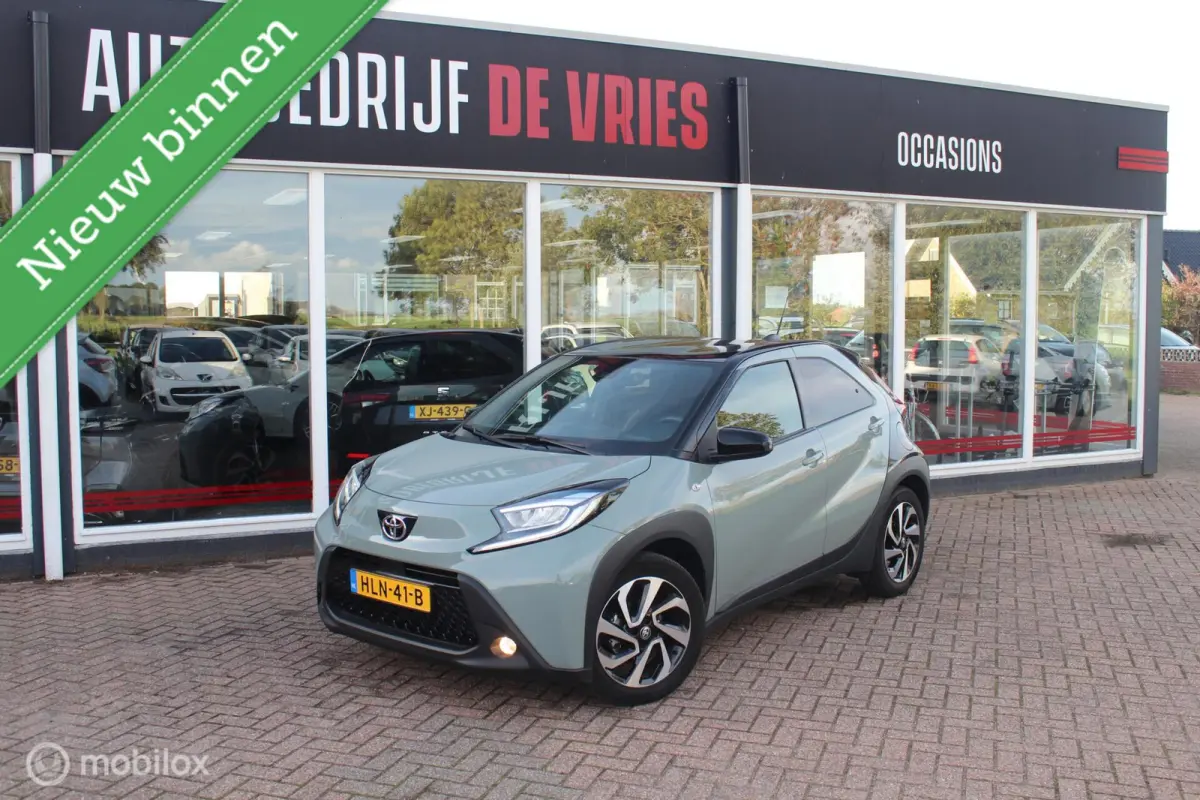 1.0 VVT-i MT Pulse ECC/Adaptive-Cruise/Camera/17Inch