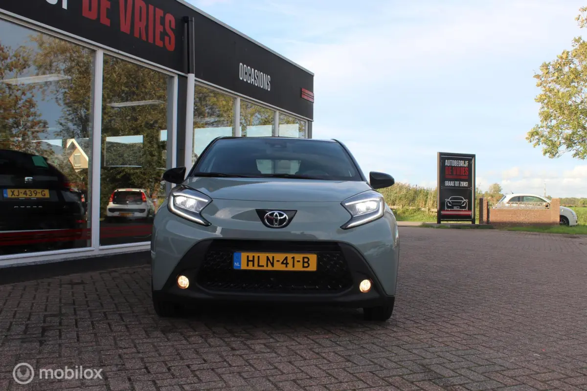 1.0 VVT-i MT Pulse ECC/Adaptive-Cruise/Camera/17Inch