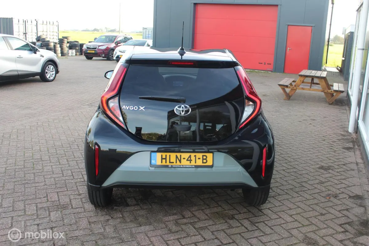 1.0 VVT-i MT Pulse ECC/Adaptive-Cruise/Camera/17Inch