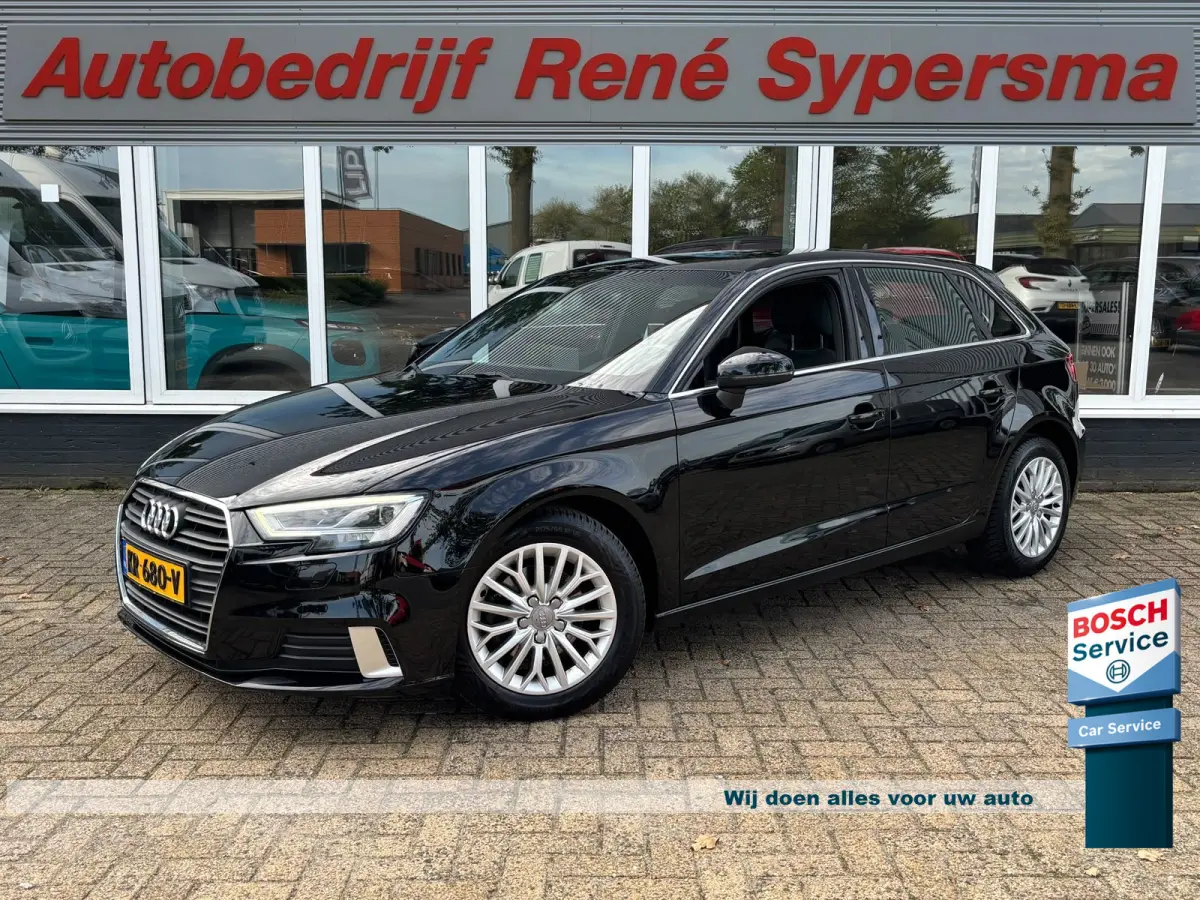 1.0 TFSI Sport Lease Edition | Sportstoelen | Zwartehemel | Sfeerverlichting | Bluetooth