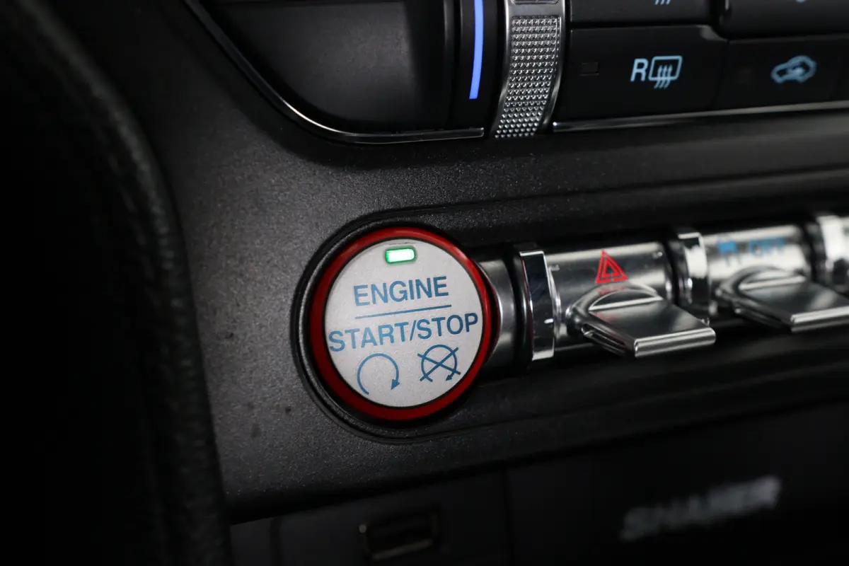 2.3EB | Recaro Sportstoelen | Xenon | Leder | Shaker Audio | Navi | Camera | Clima | Cruise Control | DAB | Parkeersensoren | Lichtmetalen Velgen
