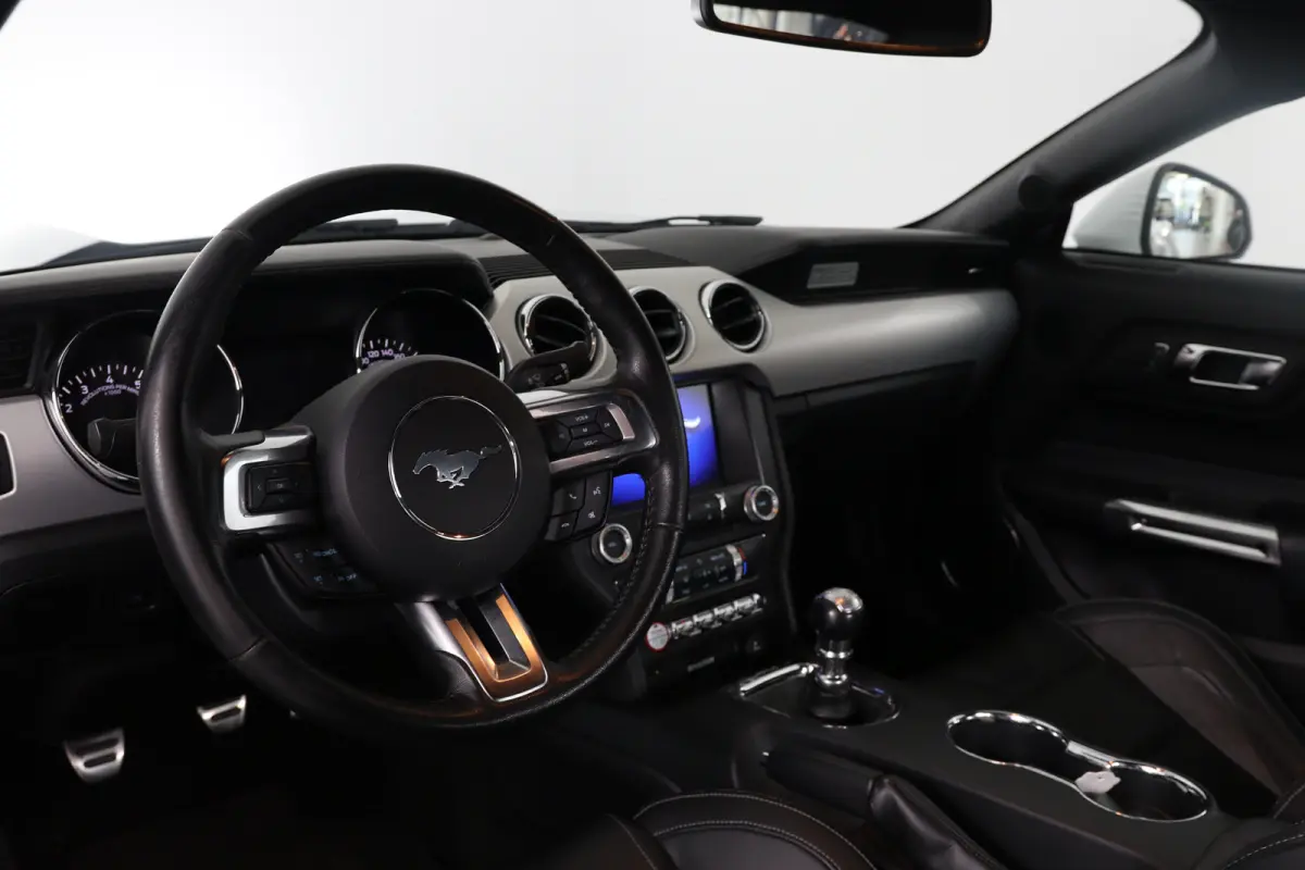 2.3EB | Recaro Sportstoelen | Xenon | Leder | Shaker Audio | Navi | Camera | Clima | Cruise Control | DAB | Parkeersensoren | Lichtmetalen Velgen