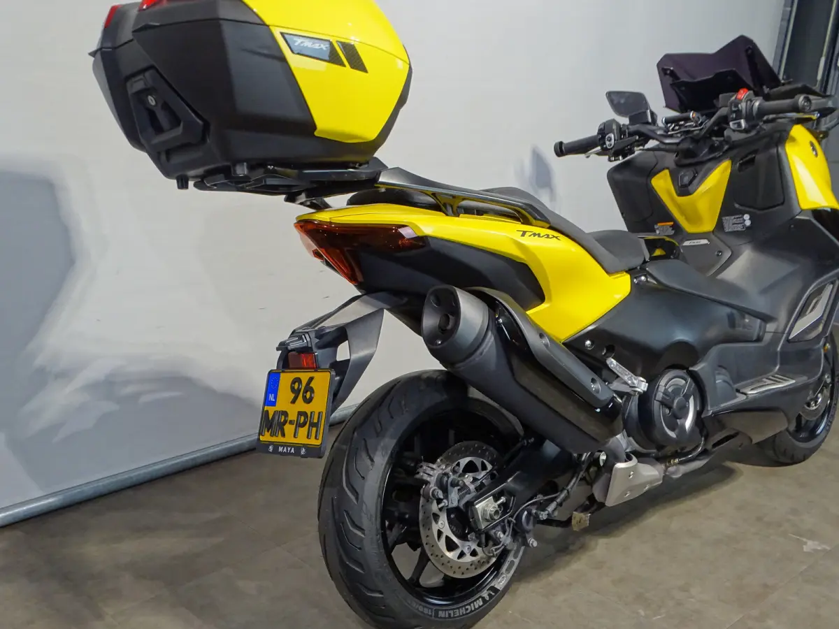 T-MAX