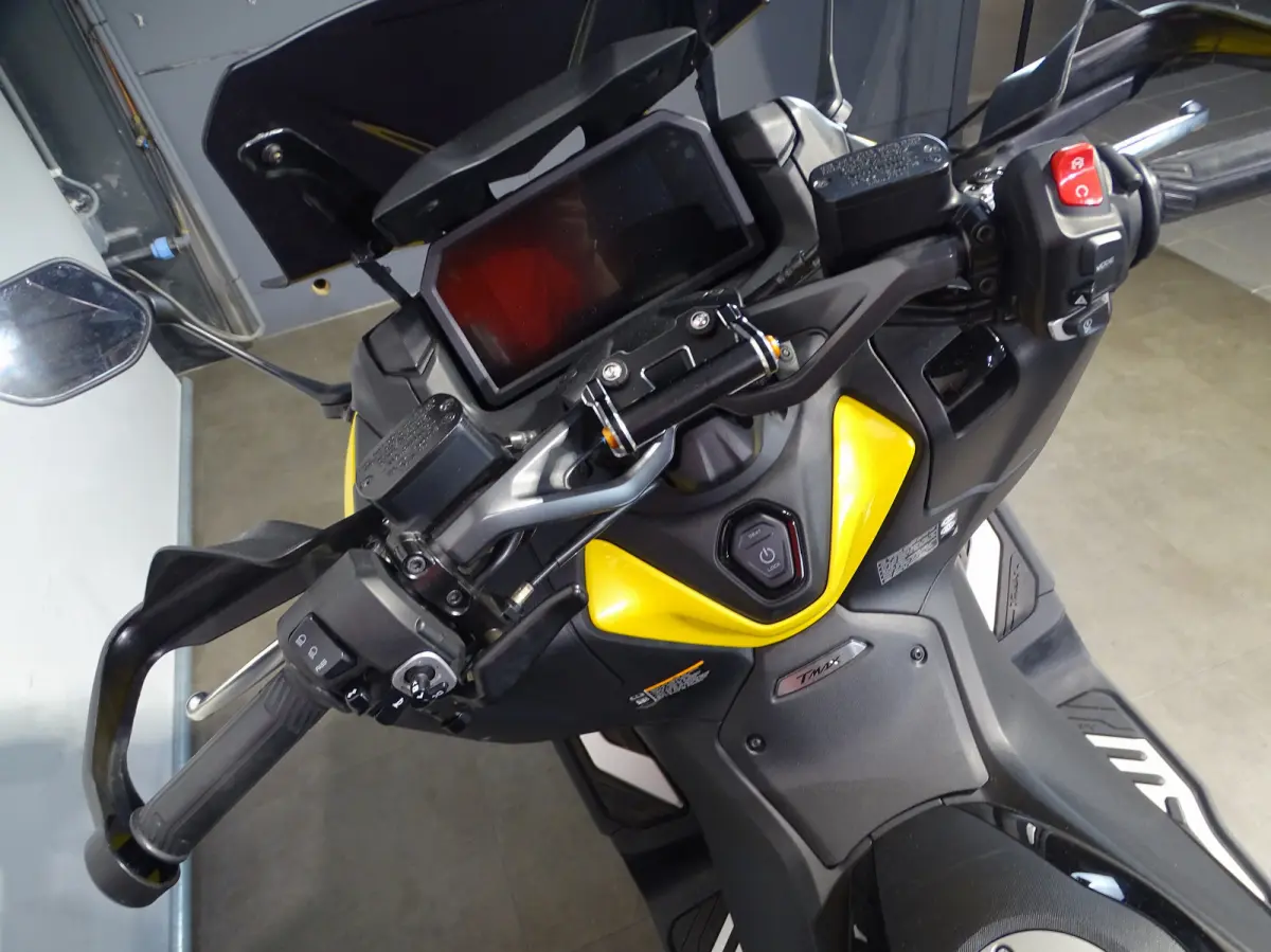 T-MAX