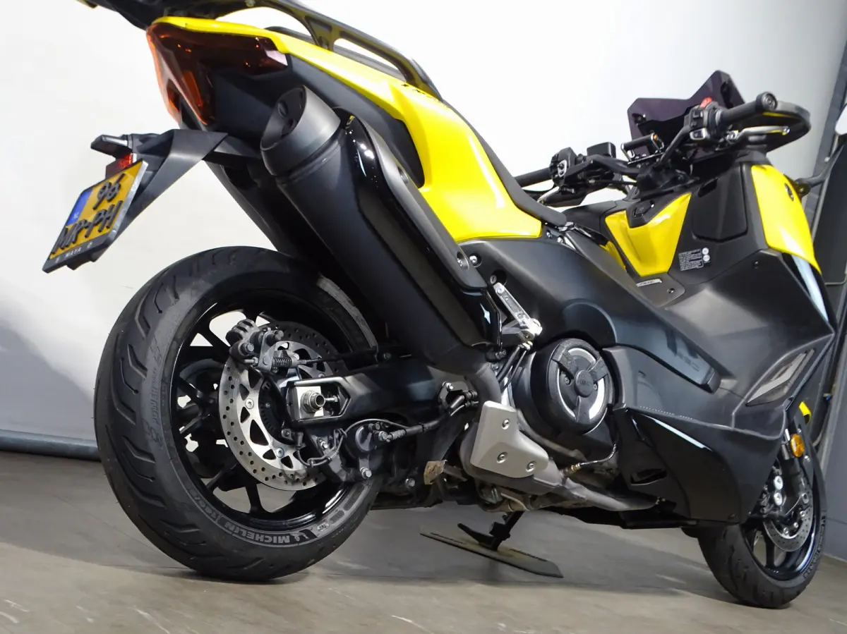 T-MAX