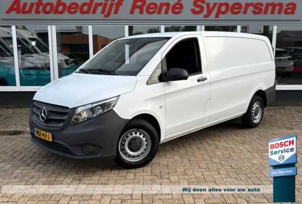 111 CDI Lang | Trekhaak | 3 Zitplaatsen | Bluetooth | Airco
