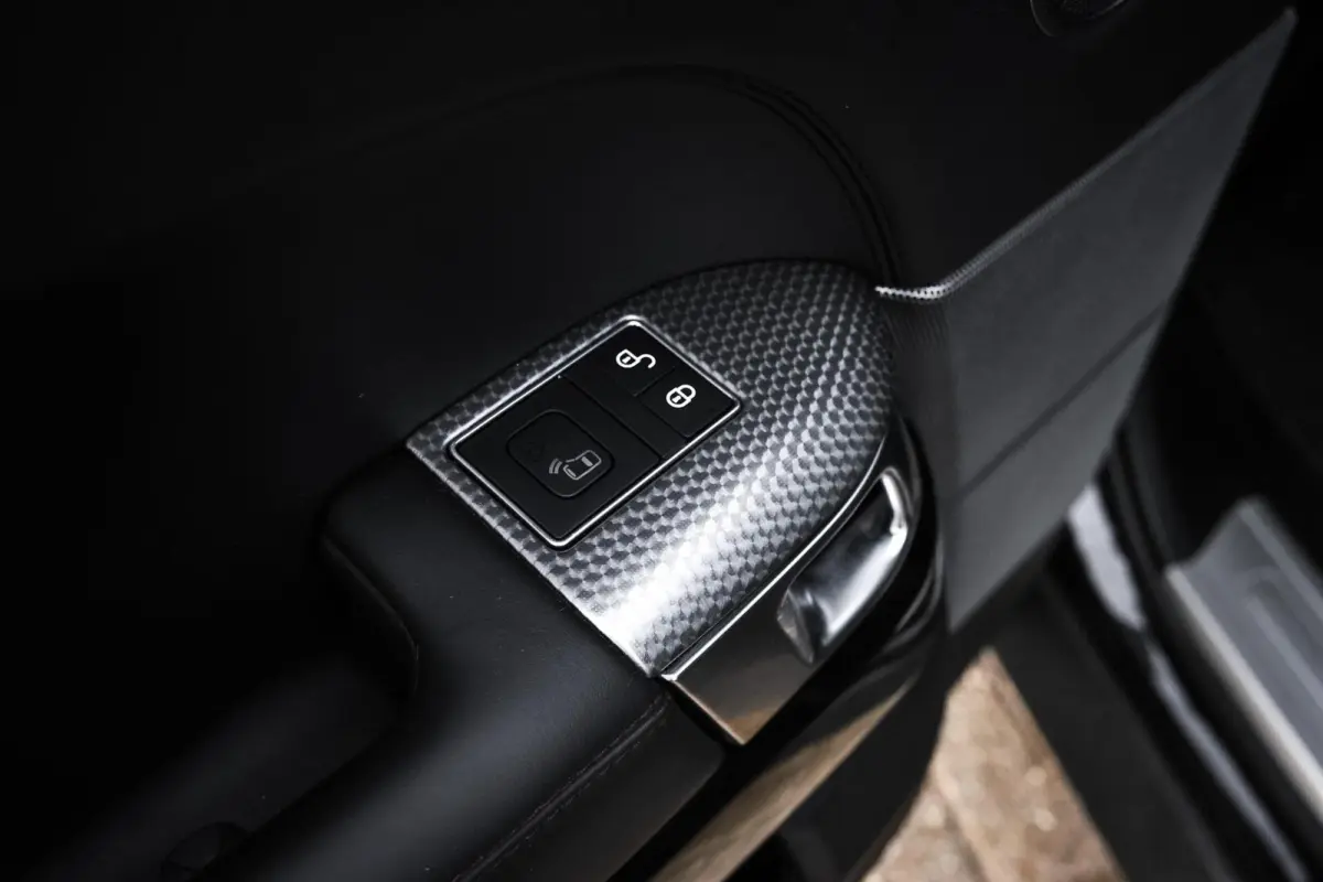 3.0 SDV6 Autobiography Dynamic