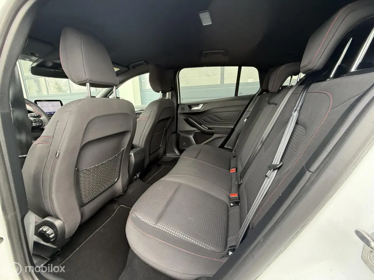 1.0 EcoBoost Hybrid ST Line X Business B&O
