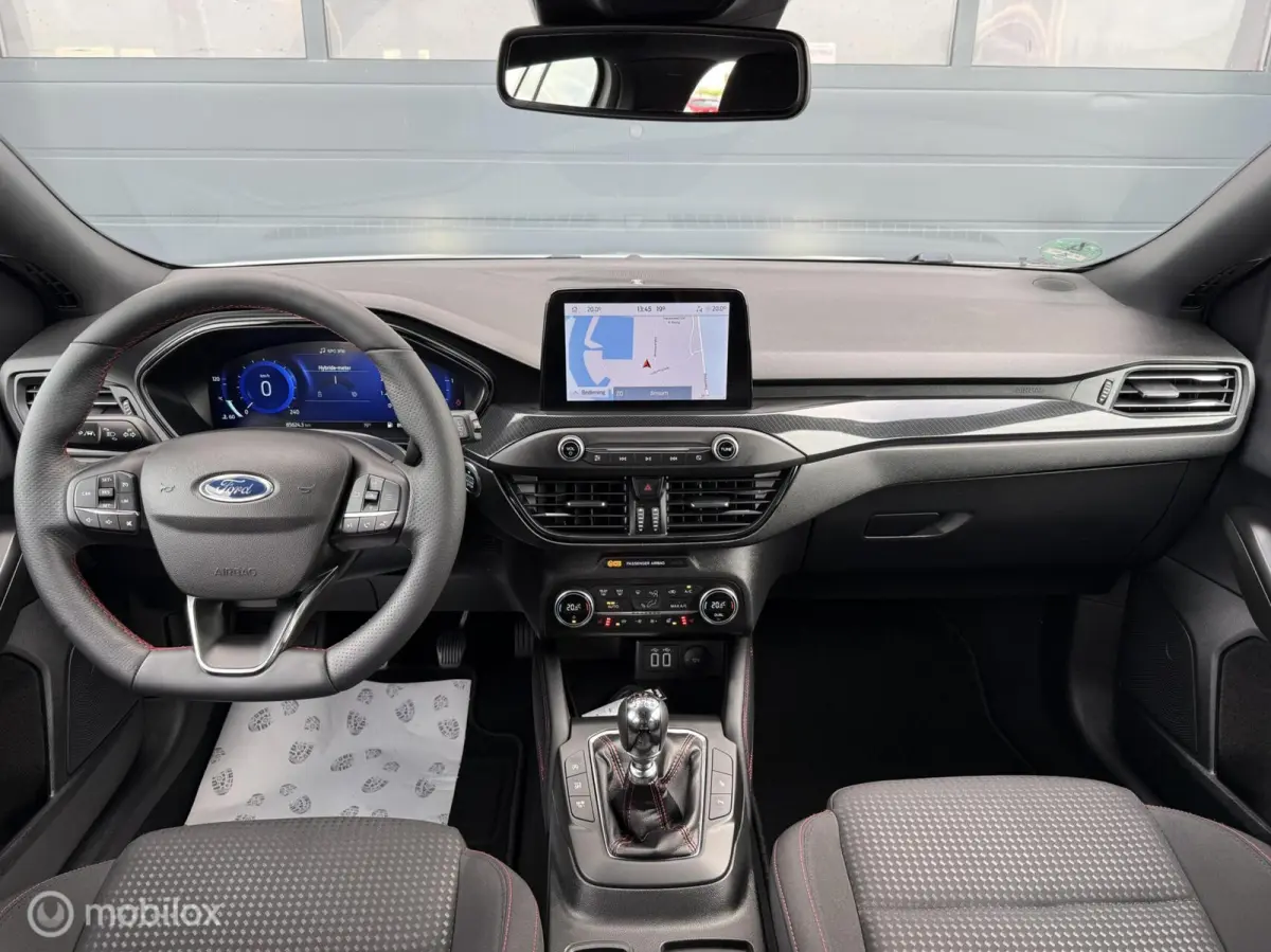 1.0 EcoBoost Hybrid ST Line X Business B&O