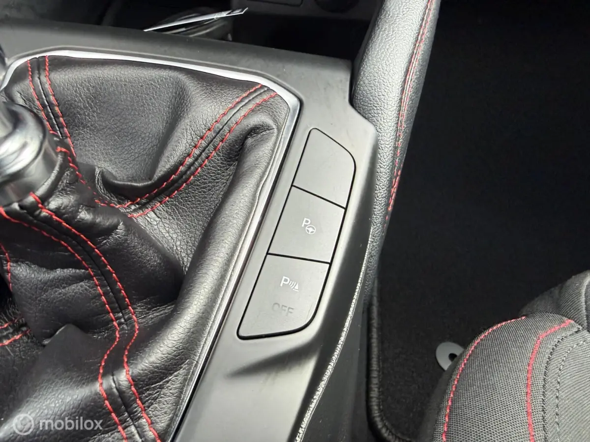 1.0 EcoBoost Hybrid ST Line X Business B&O