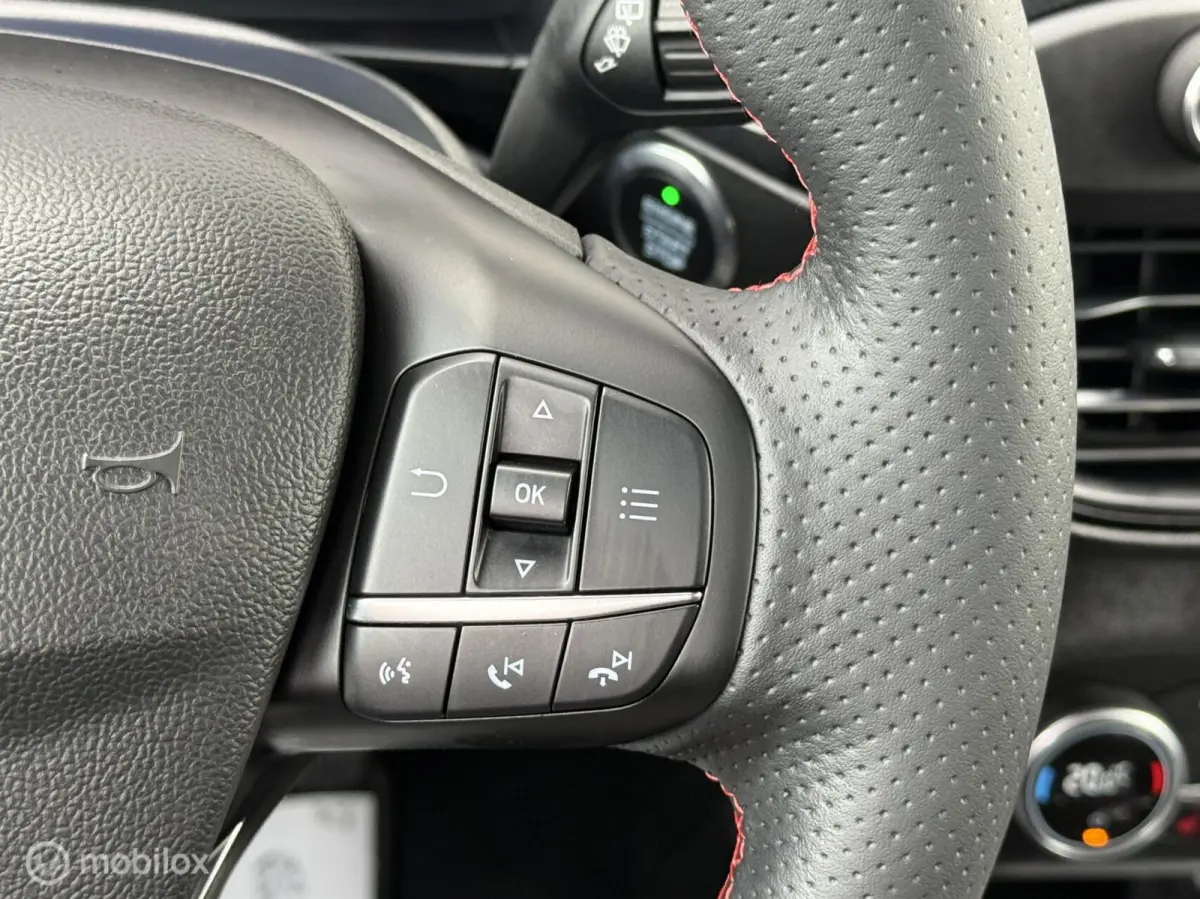 1.0 EcoBoost Hybrid ST Line X Business B&O