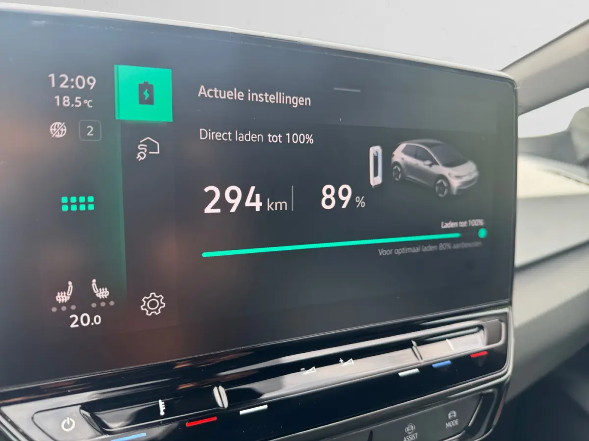 Pro Edition Advantage 58 kWh SOH 94%, Stuur/Stoelverwarming, Carplay, Android Auto, Camera