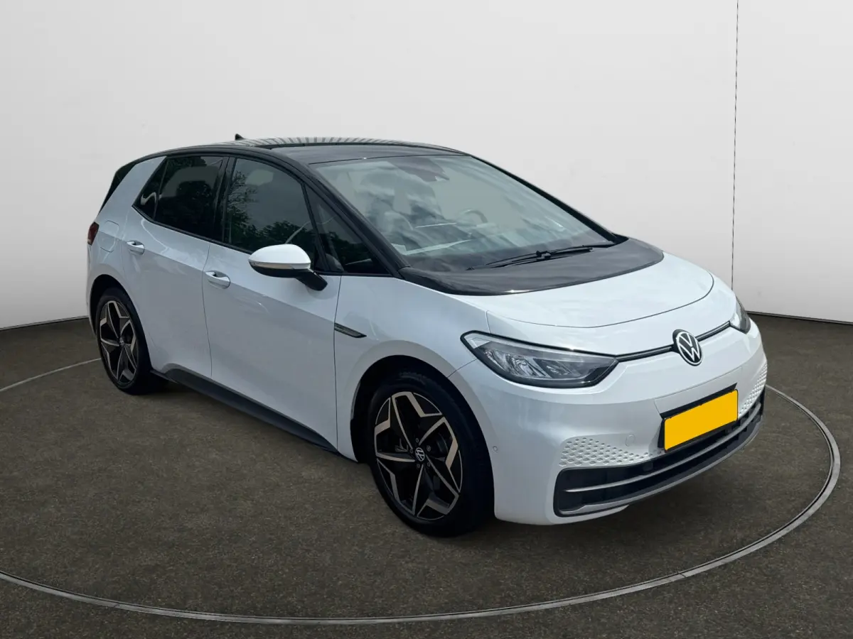 Pro Edition Advantage 58 kWh SOH 94%, Stuur/Stoelverwarming, Carplay, Android Auto, Camera