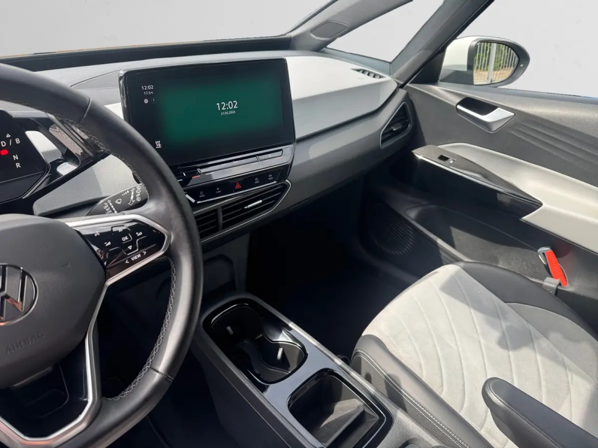Pro Edition Advantage 58 kWh SOH 94%, Stuur/Stoelverwarming, Carplay, Android Auto, Camera