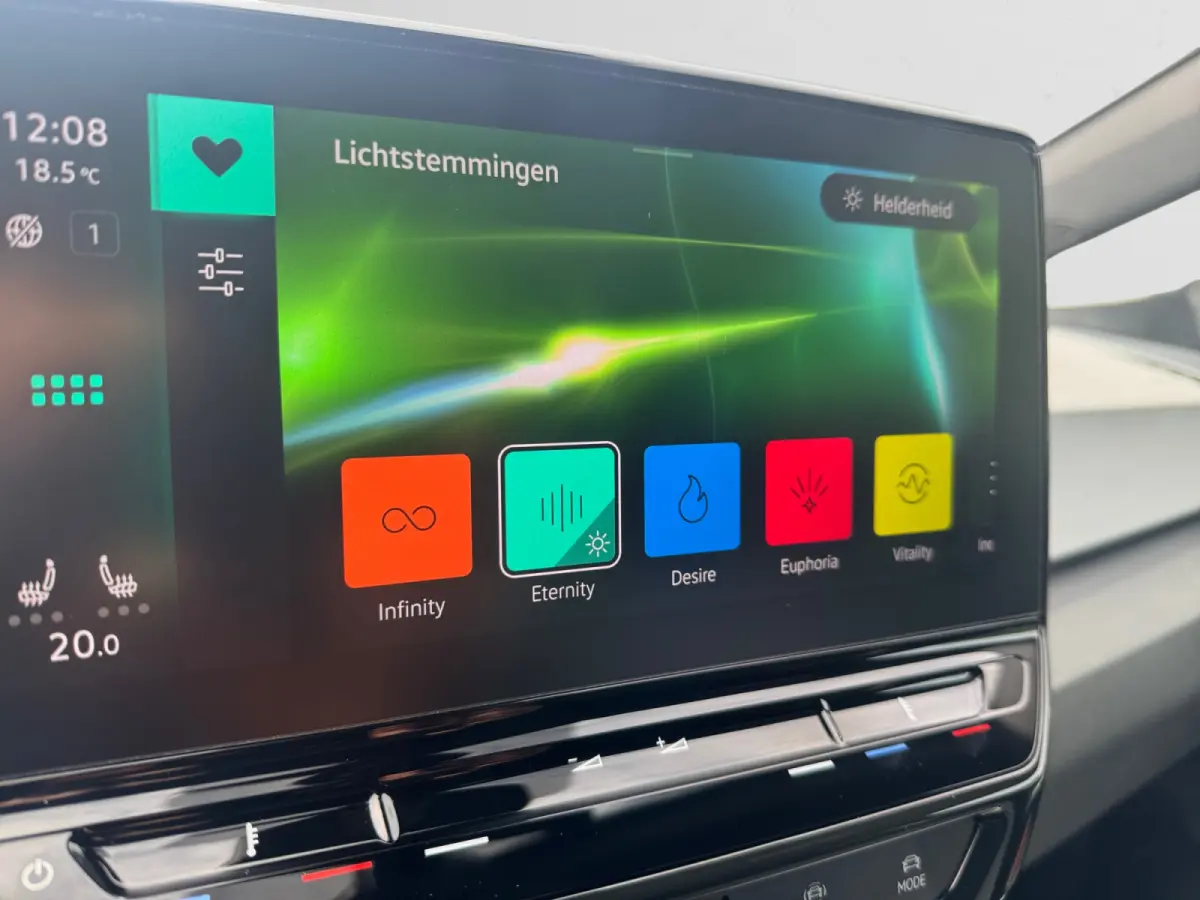 Pro Edition Advantage 58 kWh SOH 94%, Stuur/Stoelverwarming, Carplay, Android Auto, Camera