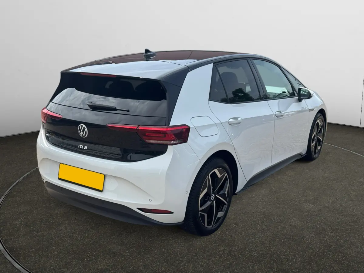 Pro Edition Advantage 58 kWh SOH 94%, Stuur/Stoelverwarming, Carplay, Android Auto, Camera