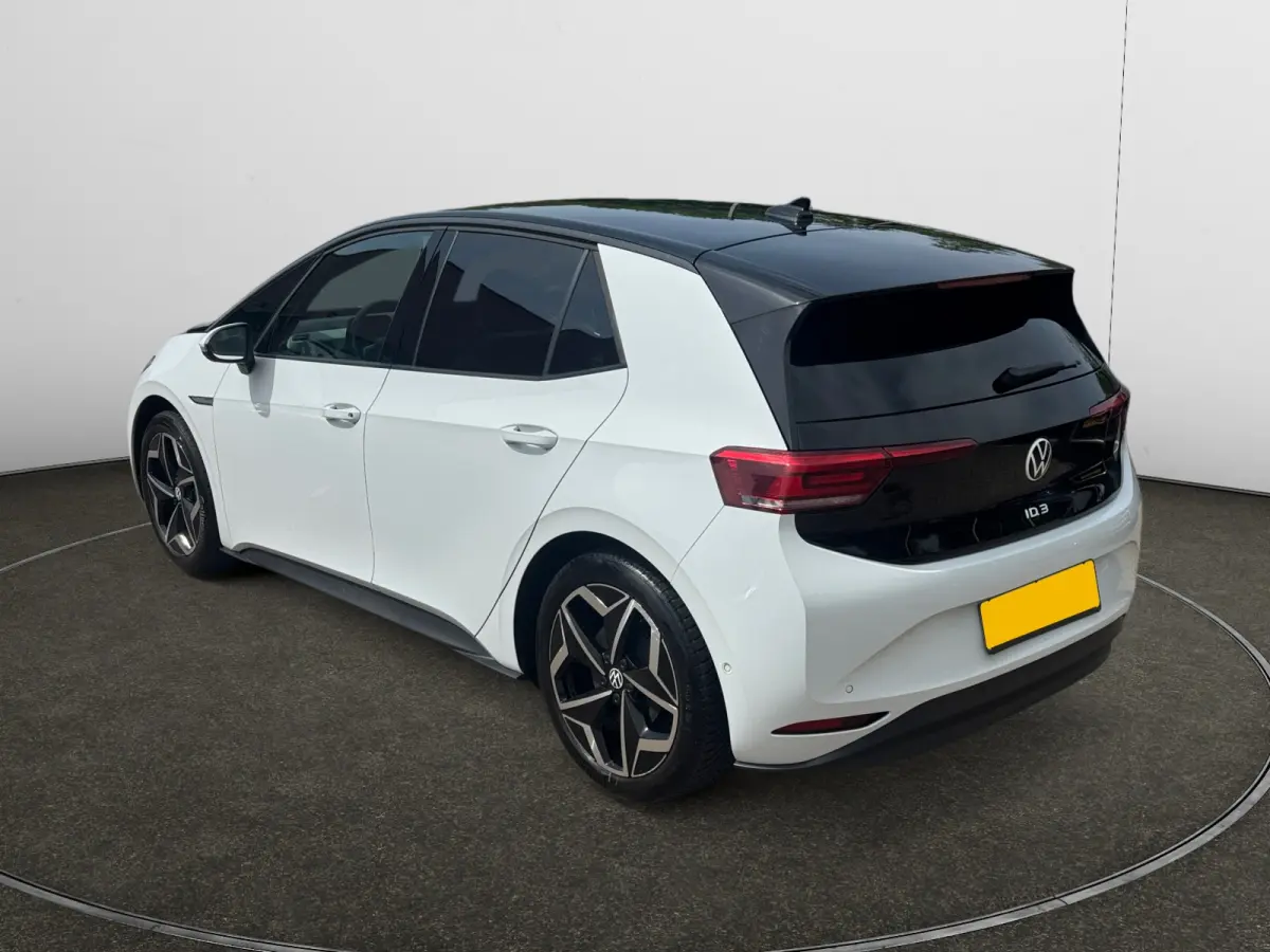 Pro Edition Advantage 58 kWh SOH 94%, Stuur/Stoelverwarming, Carplay, Android Auto, Camera