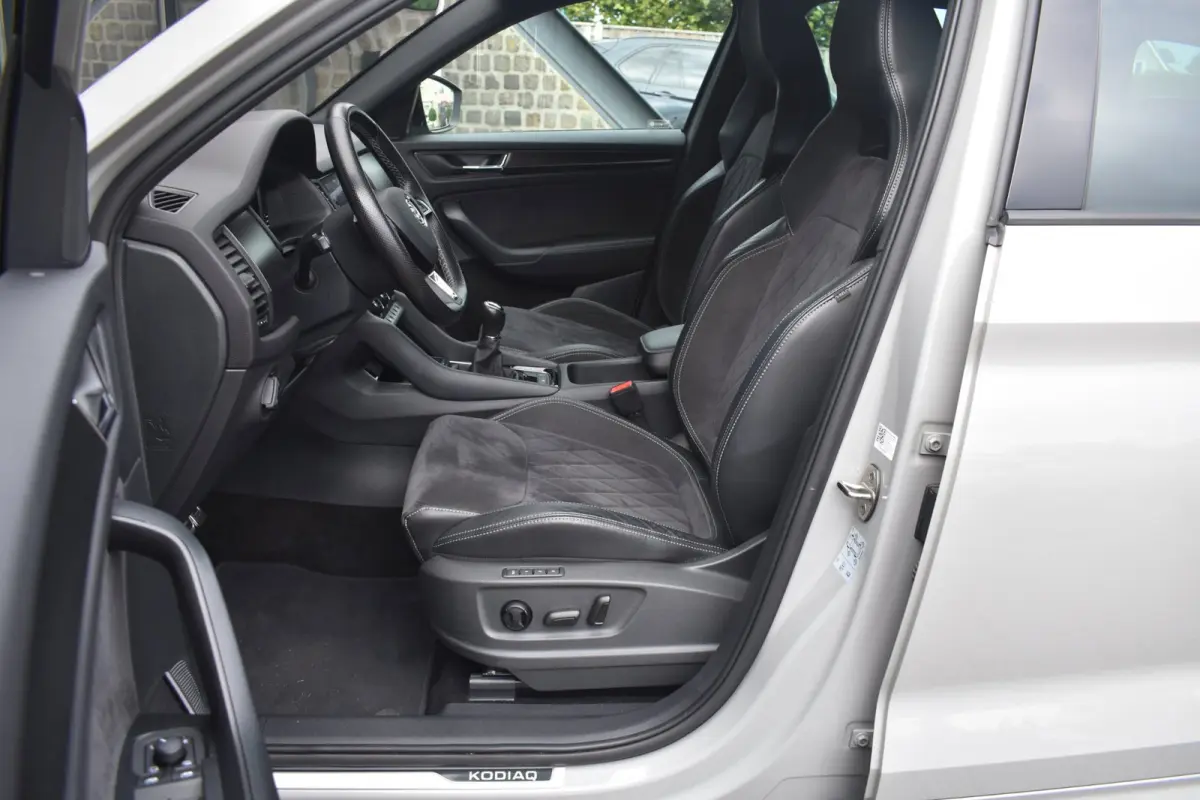 1.5 TSI Sportline | NAP | CAMERA | STOELVERWARMING | APPLE CARPLAY | VIRTUAL COCKPIT