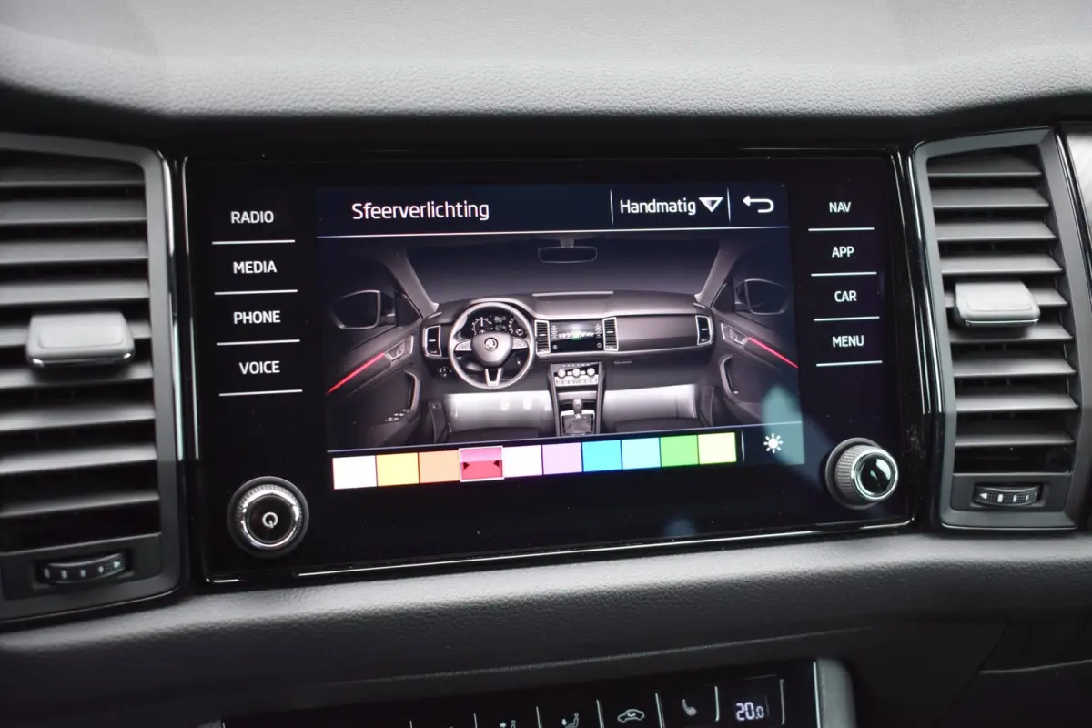 1.5 TSI Sportline | NAP | CAMERA | STOELVERWARMING | APPLE CARPLAY | VIRTUAL COCKPIT