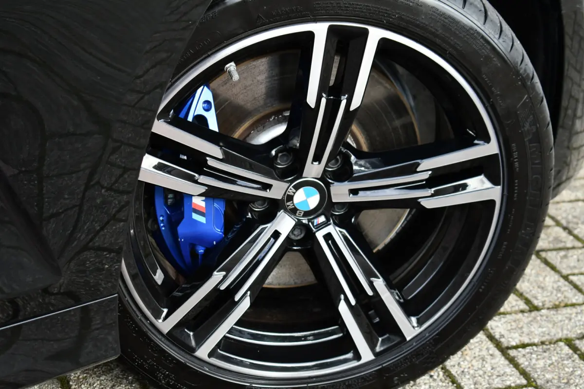 330e xDrive LCI-2 Pano El-zetels HUD 360-cam Trekhaak
