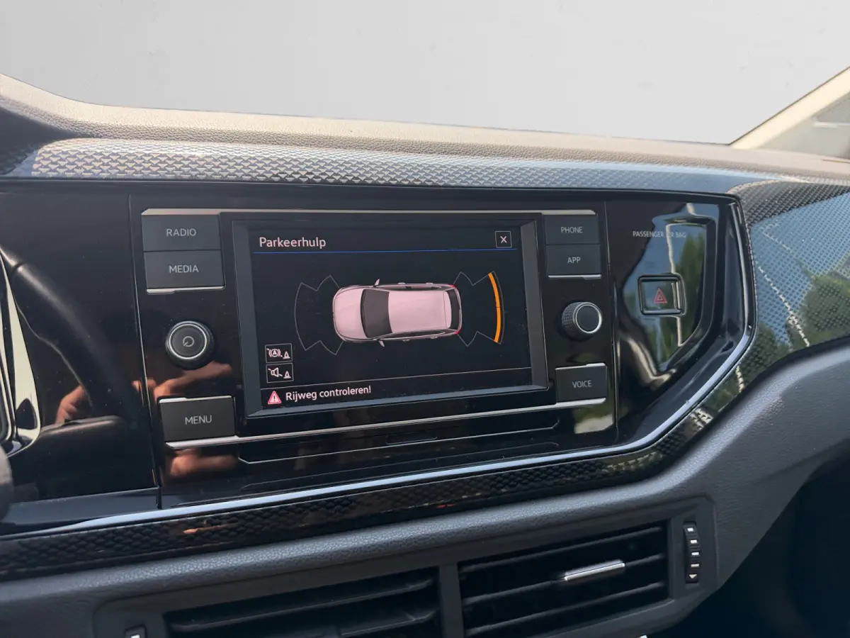 1.0 TSI Life- Virtual Cockpit, Carplay, Android Auto, Led, Park Assist
