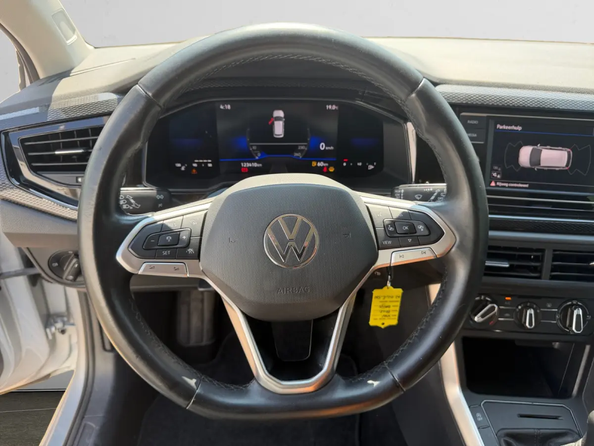 1.0 TSI Life- Virtual Cockpit, Carplay, Android Auto, Led, Park Assist