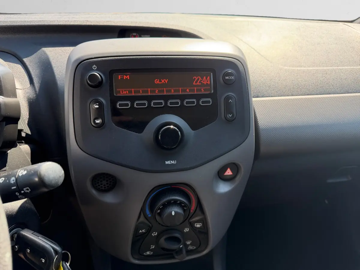 1.0 e-VTi Active- Clima, Comfort Interieur, Bluetooth Multimedia, Elek Pakket