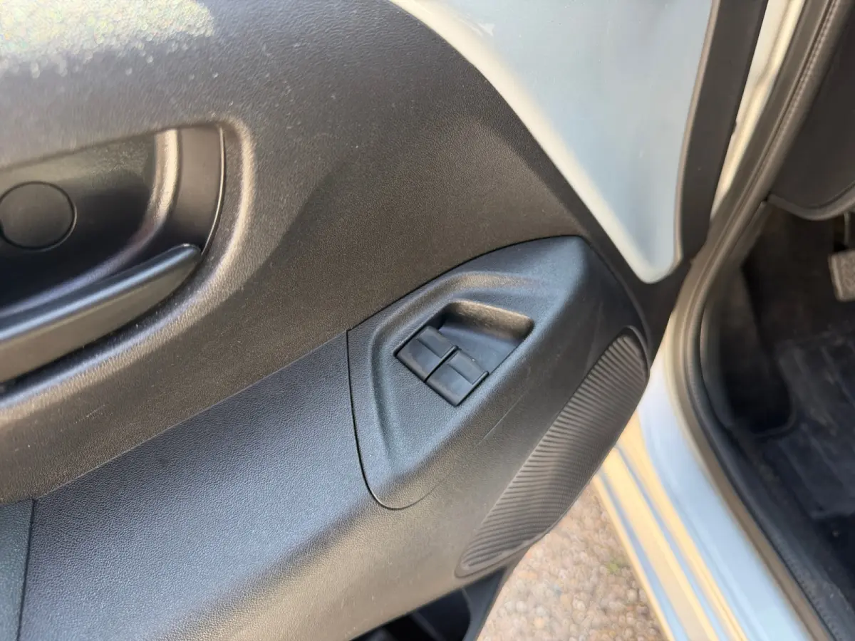 1.0 e-VTi Active- Clima, Comfort Interieur, Bluetooth Multimedia, Elek Pakket