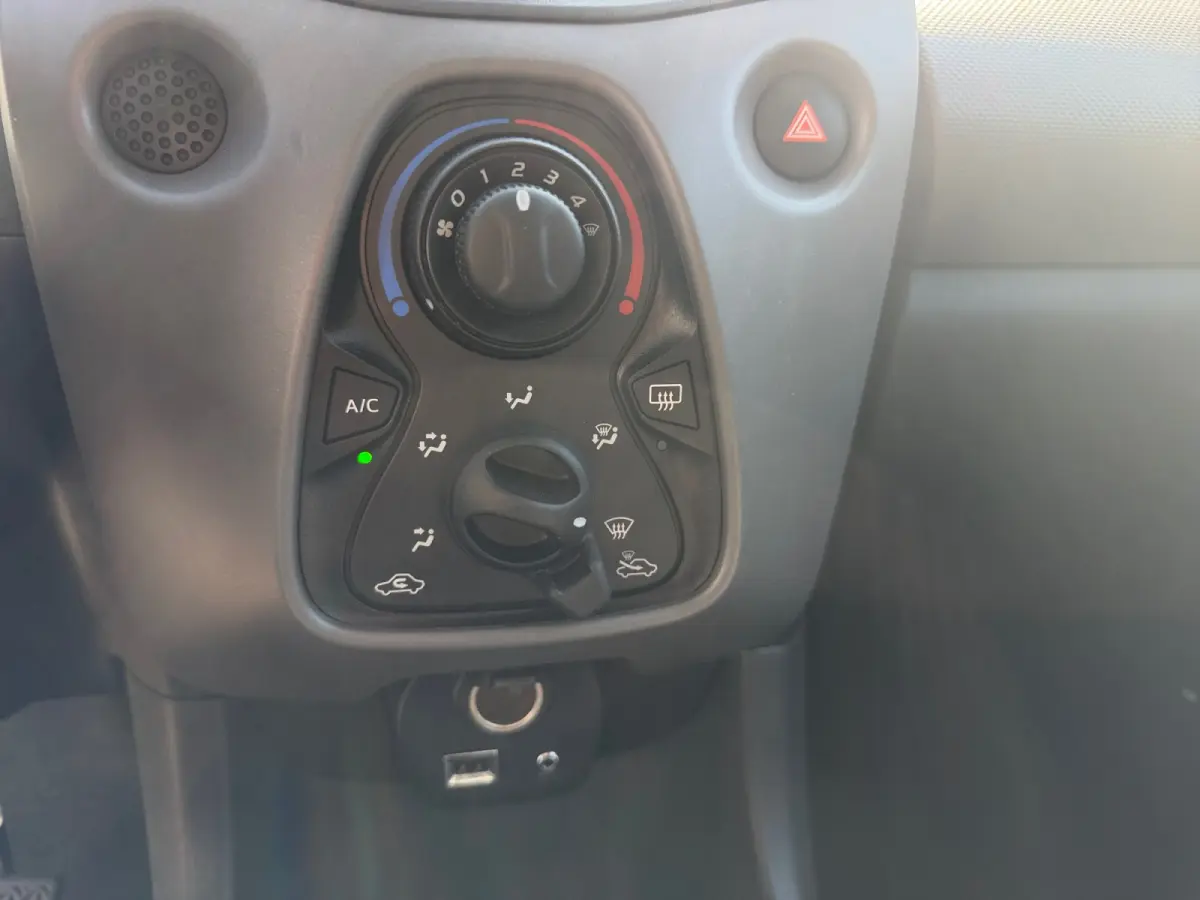 1.0 e-VTi Active- Clima, Comfort Interieur, Bluetooth Multimedia, Elek Pakket