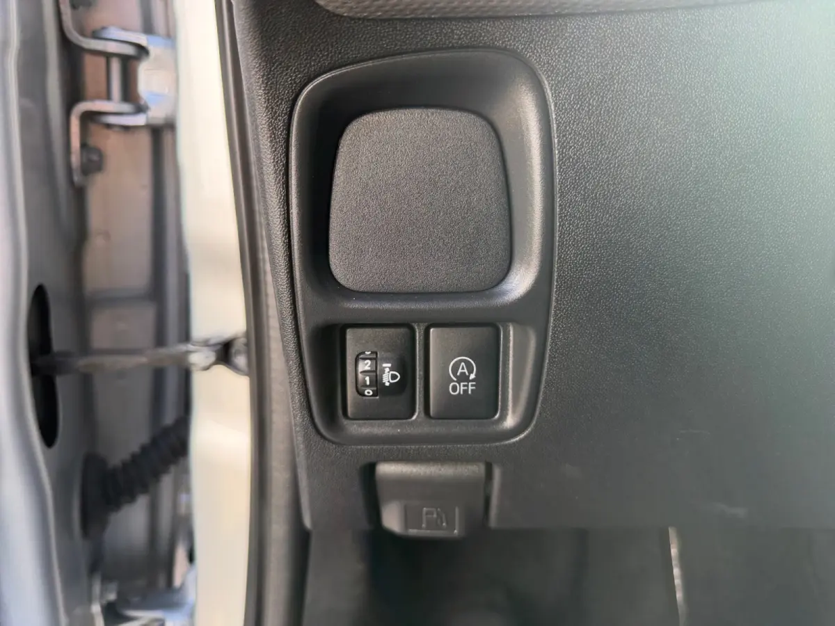 1.0 e-VTi Active- Clima, Comfort Interieur, Bluetooth Multimedia, Elek Pakket