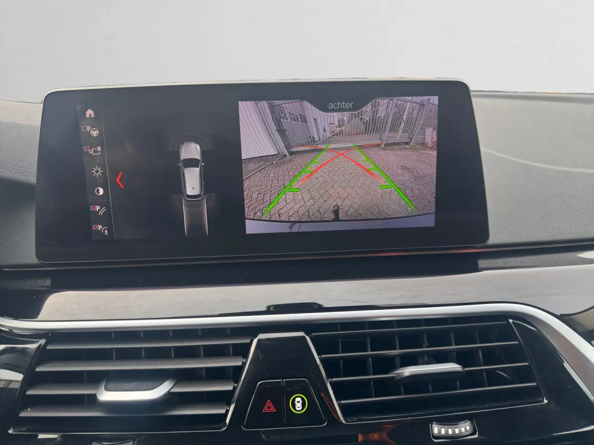 525d High Executive Camera, Stoel/verwarming/ventilatie, Elek Trekhaak, Carplay, Android Auto