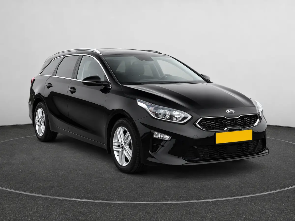 1.0 T-GDi DynamicPlusLine Camera, Carplay, Android Auto, Privacy Glass, Stuur/Stoelverwarming