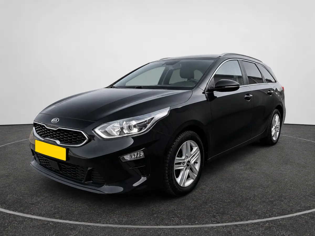 1.0 T-GDi DynamicPlusLine Camera, Carplay, Android Auto, Privacy Glass, Stuur/Stoelverwarming