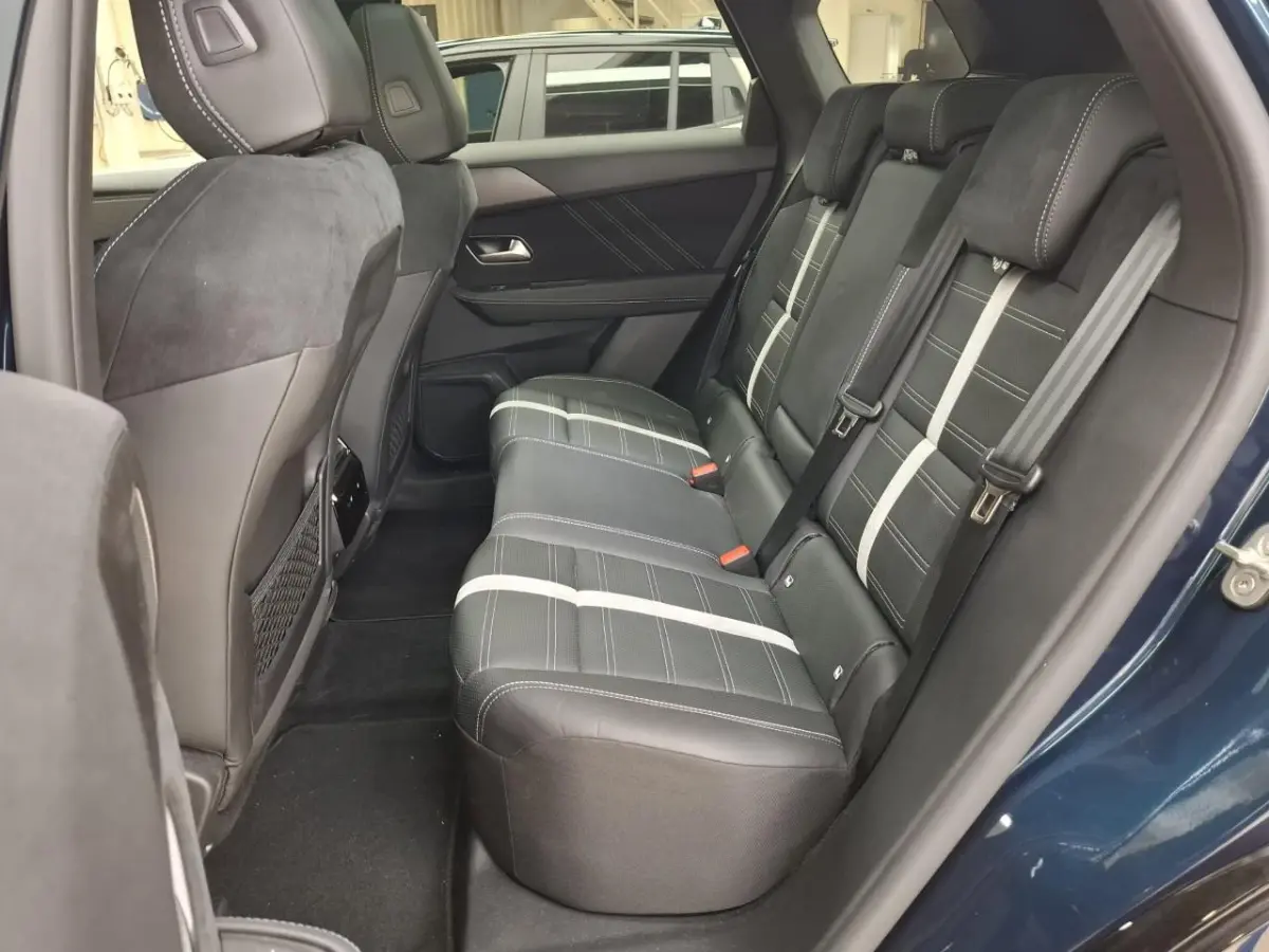 Business Edition 97 kWh Leder | Panoramadak