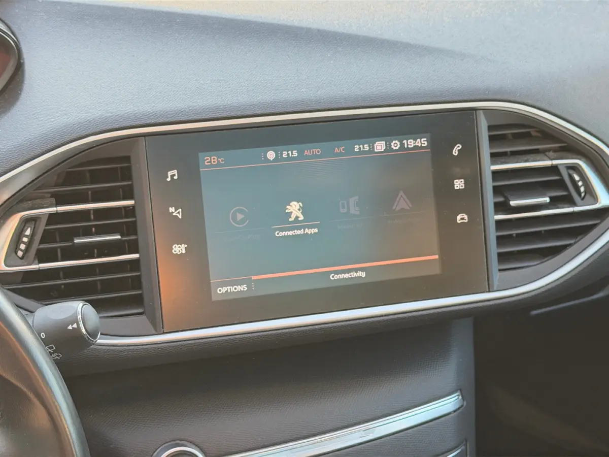 1.2 PureTech Blue Lease Executive- Panoramadak, Carplay, Android Auto, Xenon Led, Lane Assist
