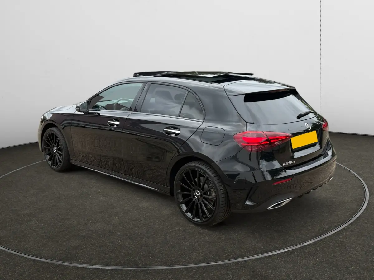 250 e AMG Night Line Aut- Nieuw Model, Panoramadak, Sfeerverlichting, Multibeam Led