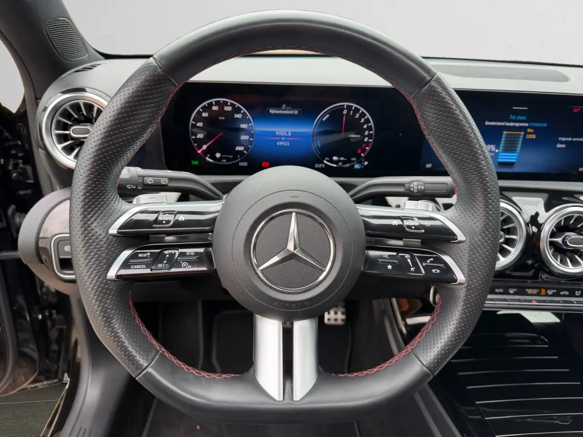 250 e AMG Night Line Aut- Nieuw Model, Panoramadak, Sfeerverlichting, Multibeam Led