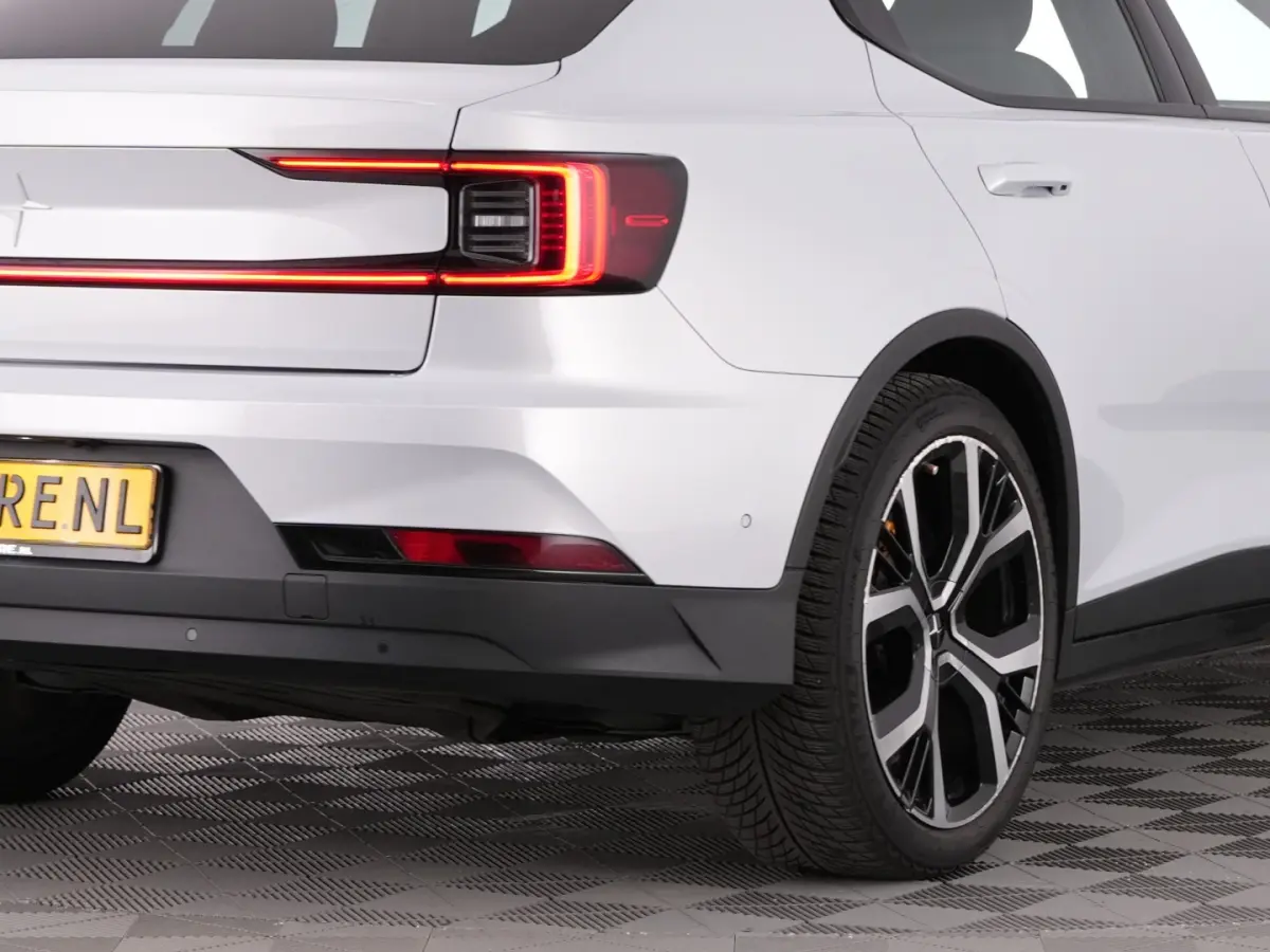 Long Range Dual motor 78 kWh *PERFORMANCE PACK* SOH 96%* PANORAMADAK | harman/kardon !