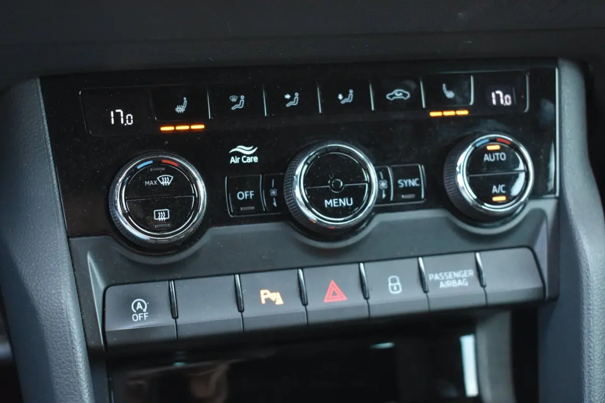 1.5 TSI ACT Sportline | NAP | CAMERA | STOELVERWARMING | APPLE CARPLAY | ANDROID AUTO