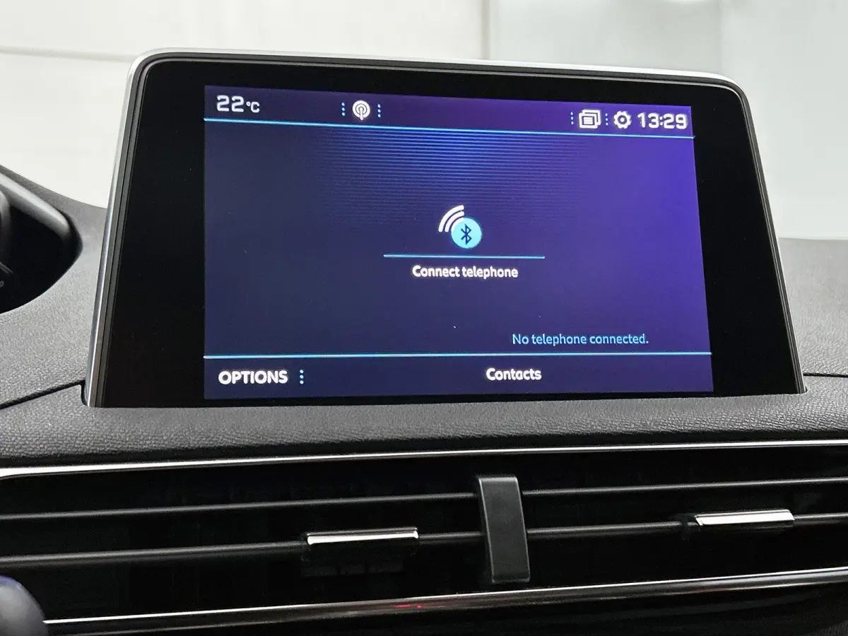 1.2 130pk GT-Line Automaat | Schuif-/Kanteldak | Elektrische Achterklep | Navigatie | 18"LMV | Camera | Apple Carplay/Android Auto | Cruise Control | Climate Control |