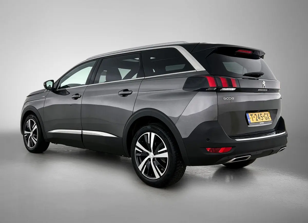 1.2 130pk GT-Line Automaat | Schuif-/Kanteldak | Elektrische Achterklep | Navigatie | 18"LMV | Camera | Apple Carplay/Android Auto | Cruise Control | Climate Control |