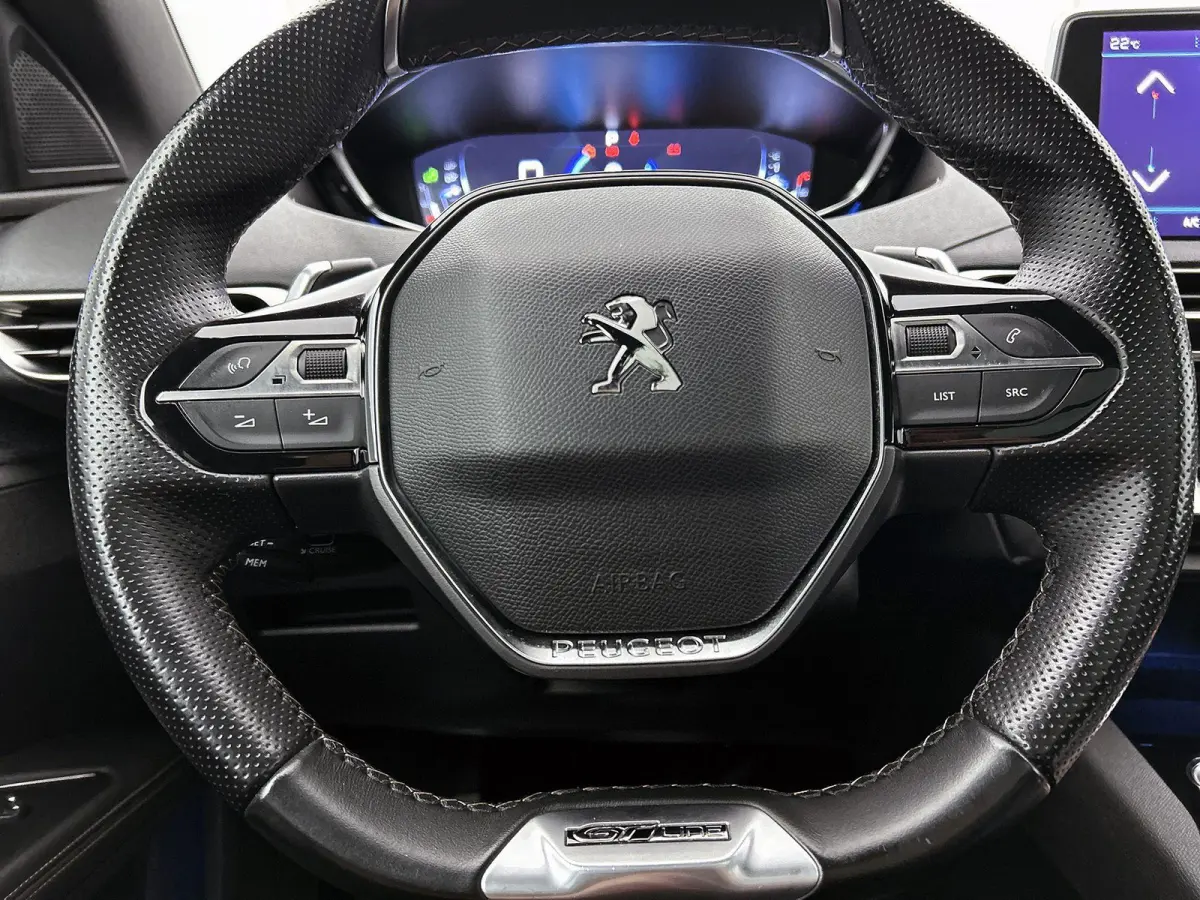 1.2 130pk GT-Line Automaat | Schuif-/Kanteldak | Elektrische Achterklep | Navigatie | 18"LMV | Camera | Apple Carplay/Android Auto | Cruise Control | Climate Control |