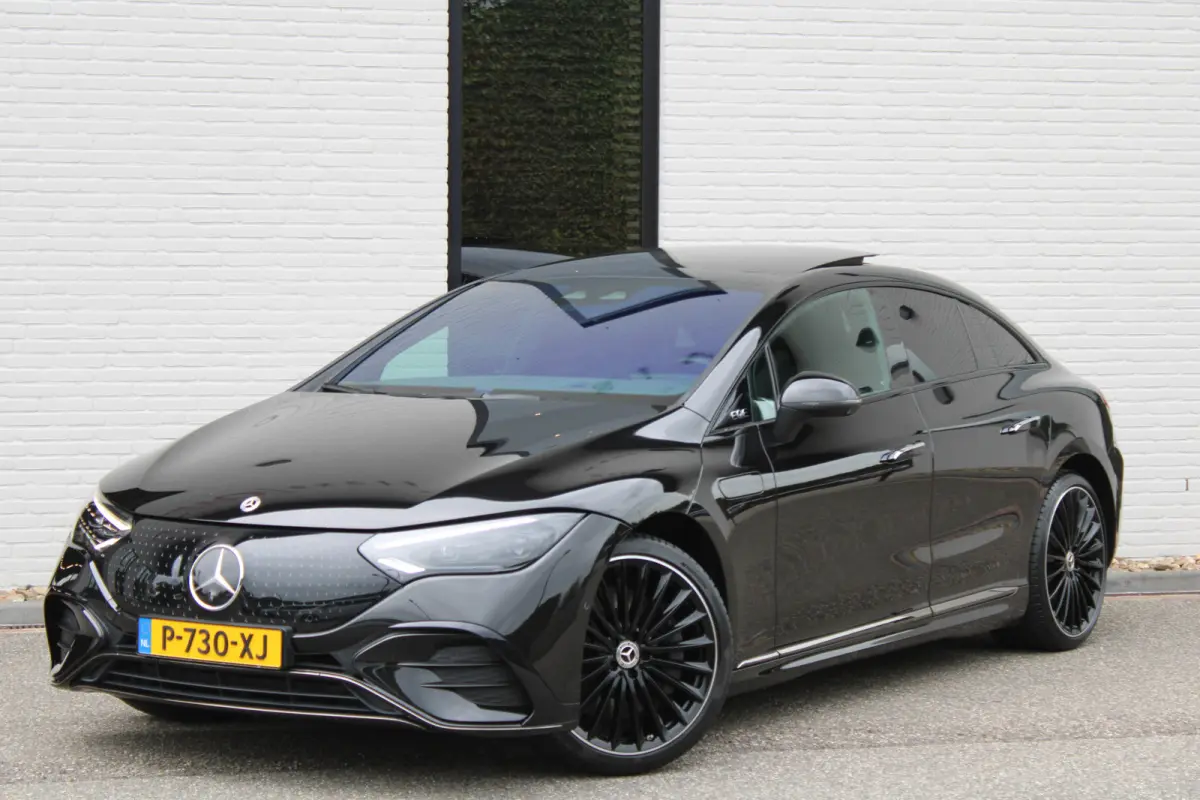 350+ Launch Edition / AMG Line / 91 kWh / Luchtvering / Pano / Burmester / Vol Opties / NIEUWSTAAT