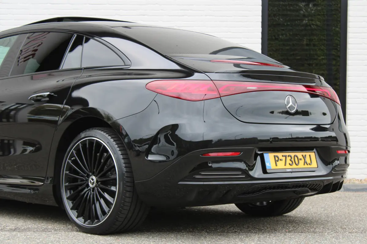 350+ Launch Edition / AMG Line / 91 kWh / Luchtvering / Pano / Burmester / Vol Opties / NIEUWSTAAT