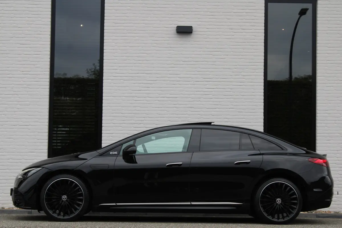 350+ Launch Edition / AMG Line / 91 kWh / Luchtvering / Pano / Burmester / Vol Opties / NIEUWSTAAT